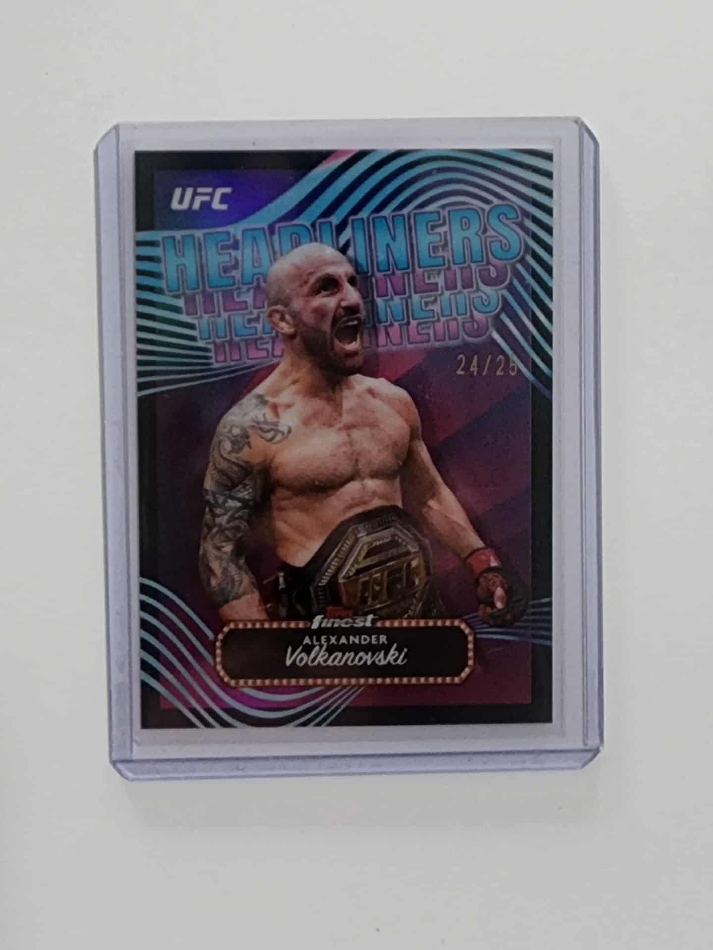 Alexander Volkanovski Headliners Black Refractor /25 - 2024 Topps Finest UFC