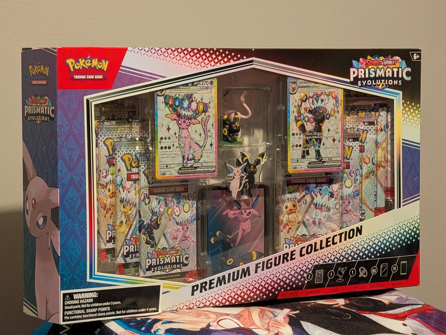 Pokémon Prismatic Evolutions Premium Figure Collection