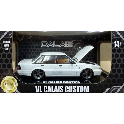 DDA Collectables 1:24 Custom Holden VL Calais – Metallic White